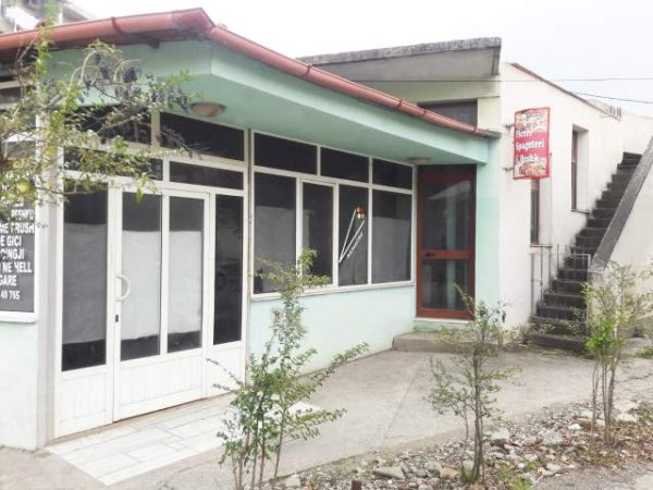 Elbasan, shitet shtepi 374 m² 180.000 Euro