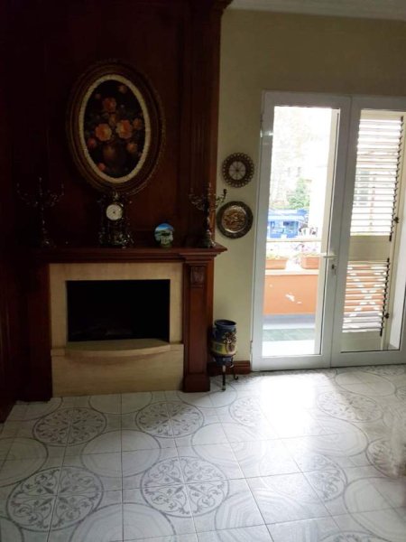 Elbasan, jepet me qera shtepi 110 m² 25.000 Leke
