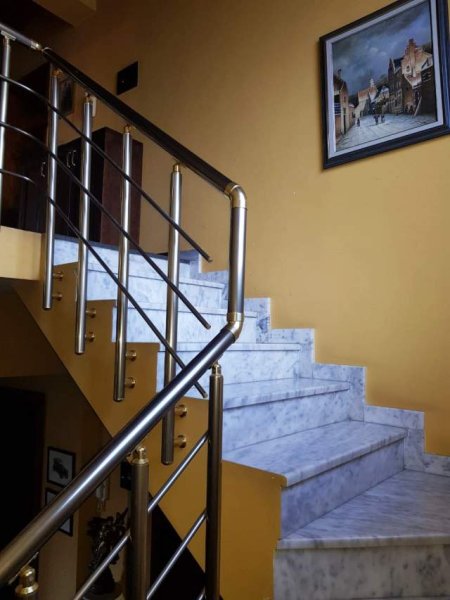 Elbasan, jepet me qera shtepi 110 m² 25.000 Leke