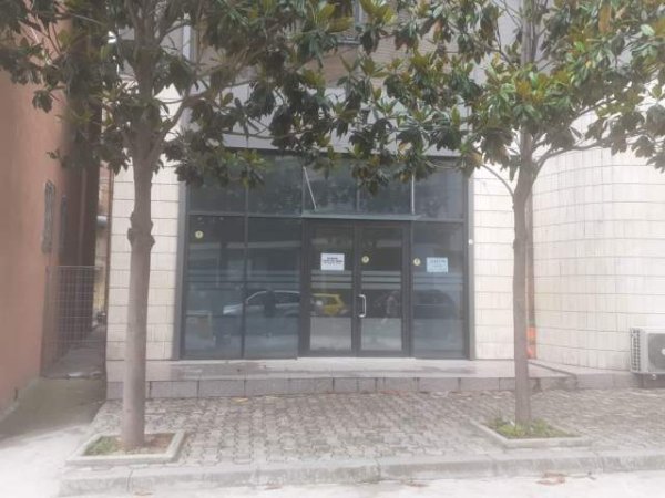 Tirane, shes truall 550 m² 660.000 Euro