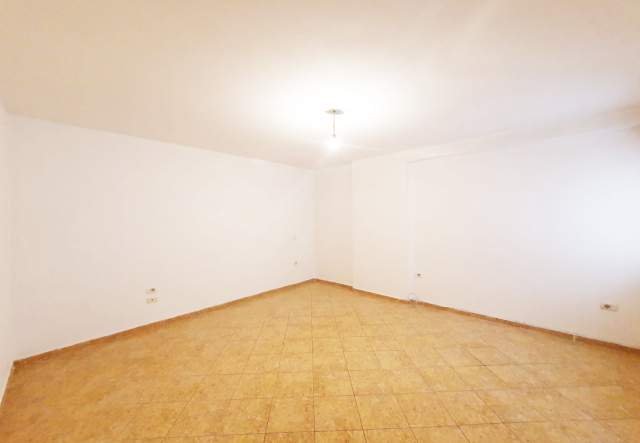Tirane, jepet me qera apartament 72 m² 30.000 Leke