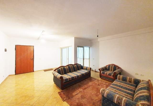 Tirane, jepet me qera apartament 72 m² 30.000 Leke