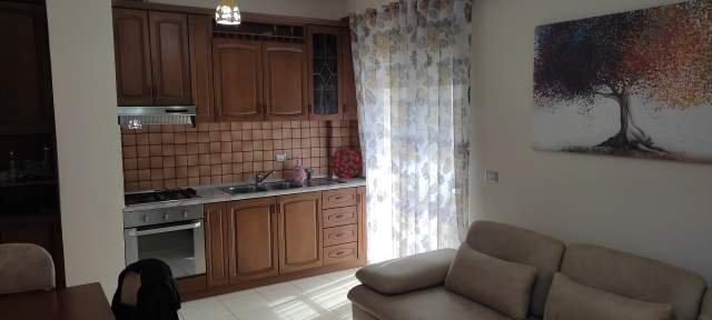 Mali Robit, jap me qera apartament ne plazh 1+1+A+BLK Kati 1, 60 m² 5.000 Leke (Mali i Robit)