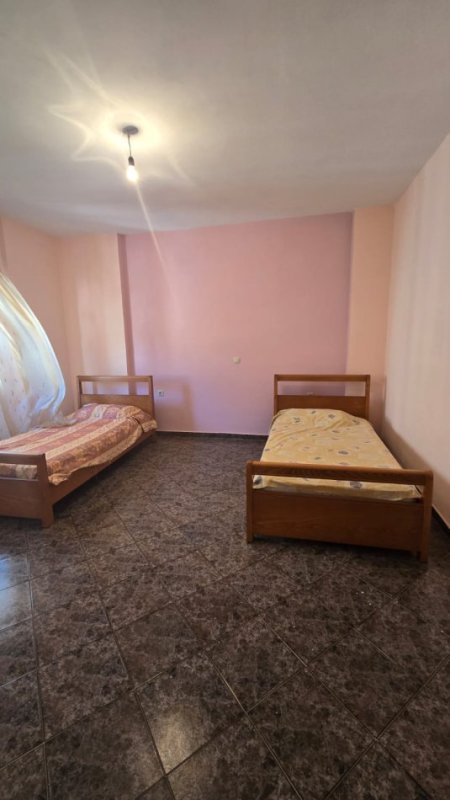 📢Shitet Apartament 3+1 ne Sarande, me Pamje nga Deti🔑