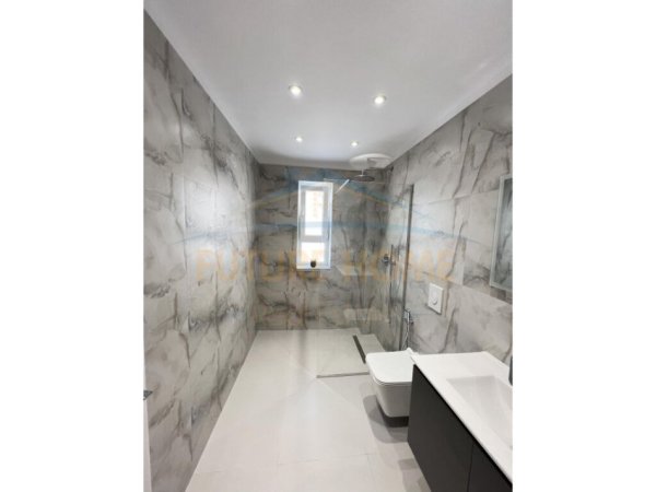 Shitet, Apartament 2+1, Rruga Mine Peza, Tiranë