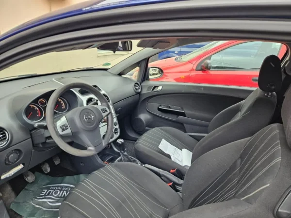 Opel Corsa d EcoFlex super ekonomik per qytet.