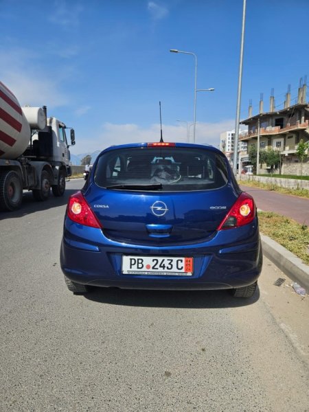 Opel Corsa d EcoFlex super ekonomik per qytet.