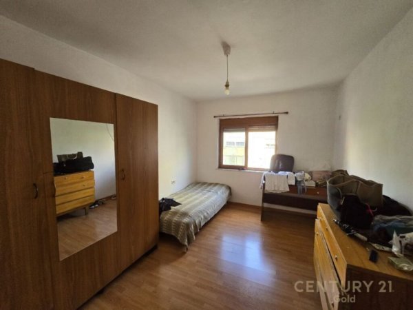 APARTAMENT 2+1 PER SHTJE TEK STADIUMI DINAMO