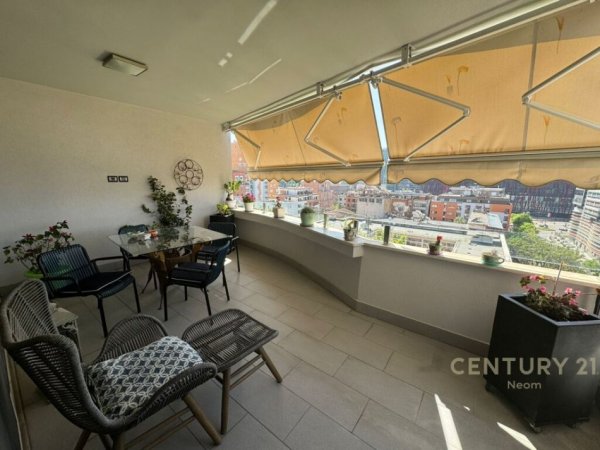 !! SHITET APARTAMENT 3+1+2 TEK RRUGICA E SALES !!