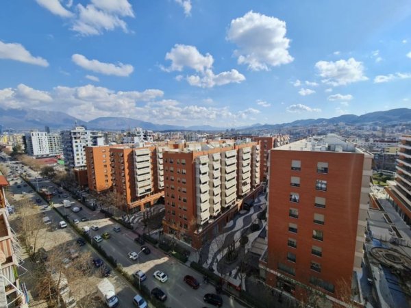 ⚜️APARTAMENT 1+1 ME QERA TEK RRUGA E KAVAJES