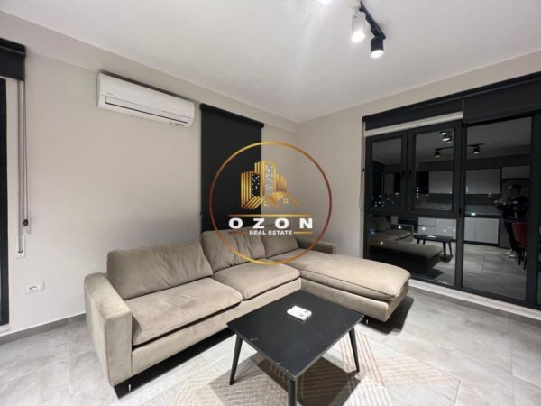 Apartament Modern 1+1 me Parking për Qera në Rrugën e Elbasanit!