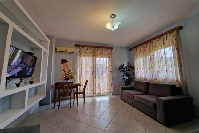 Apartament 1+1 me qera ne Lungo Mare,Vlore