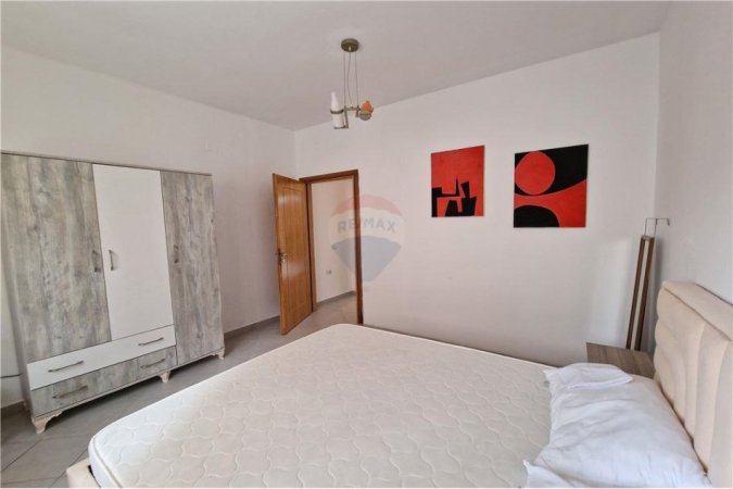 Apartament 1+1 me qera ne Lungo Mare,Vlore