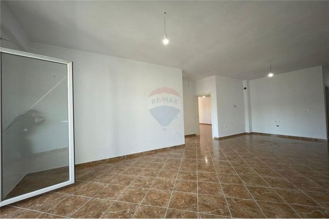 Apartament 2+1+2 ne shitje,Vlore!