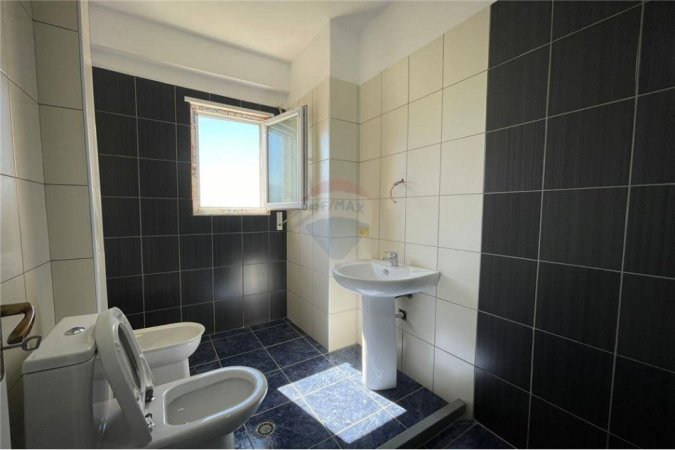 Apartament 2+1+2 ne shitje,Vlore!