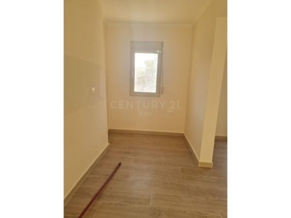 SHITET APARTAMENT 1+1 NE DURRES!