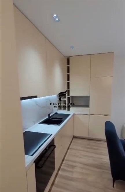 SHITET APARTAMENT 1+1 RRUGA E DURRESIT 150.000 EURO