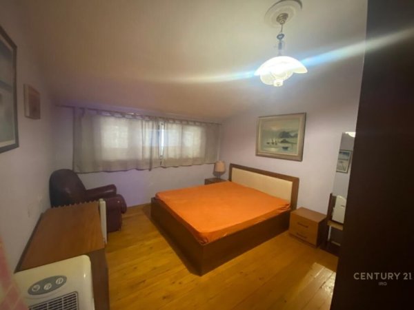 Apartament 1+1 tek Bulevardi Zogu I!