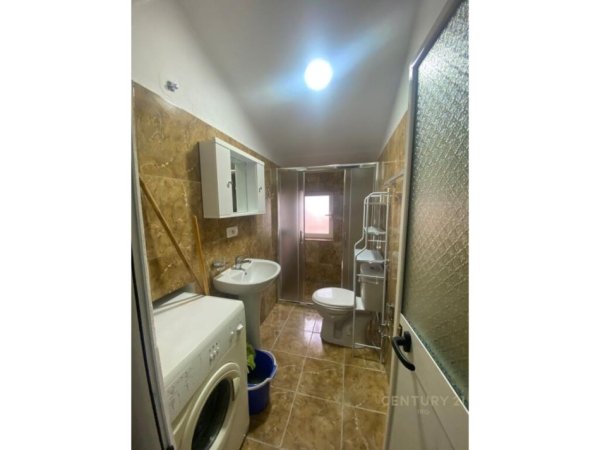 Apartament 1+1 tek Bulevardi Zogu I!