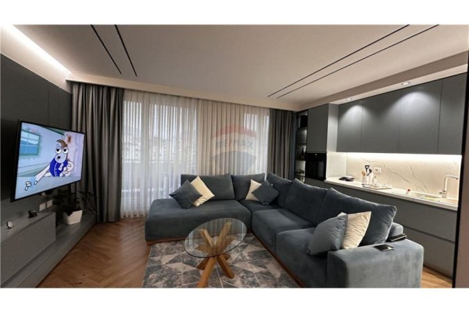 Apartament 2+1+garderob me qira!