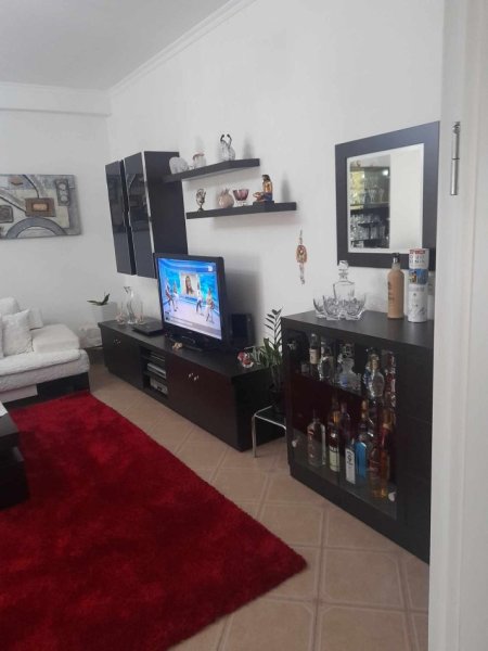 Apartament prane Gjimnazit Sami Frasheri