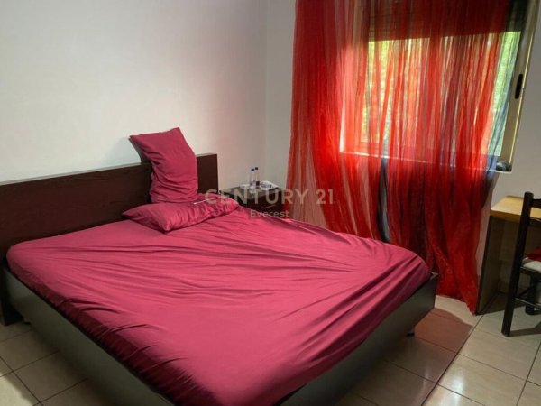 JAPIM ME QIRA APARTAMENT 1+1 TE XHAMLLIKU