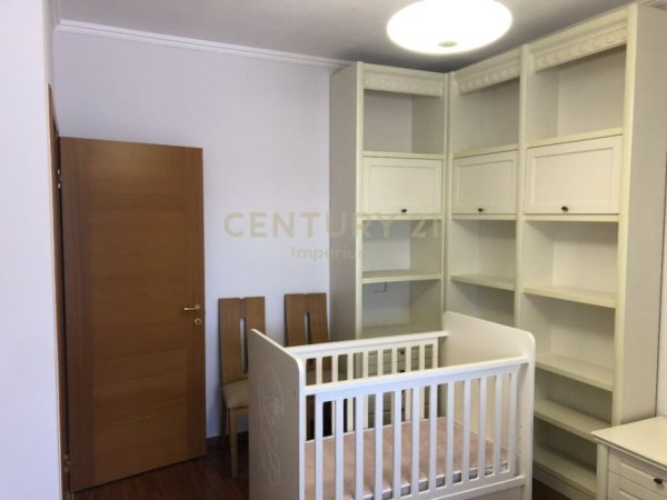 Apartament 3+1+2+depo ne zonen e Myslym Shyrit