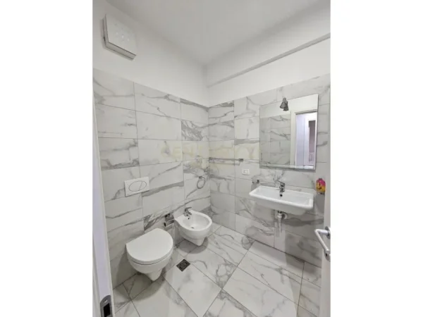 JAPIM APARTAMENT 3+1+2 TE KOMPLEX DELIJORGJI