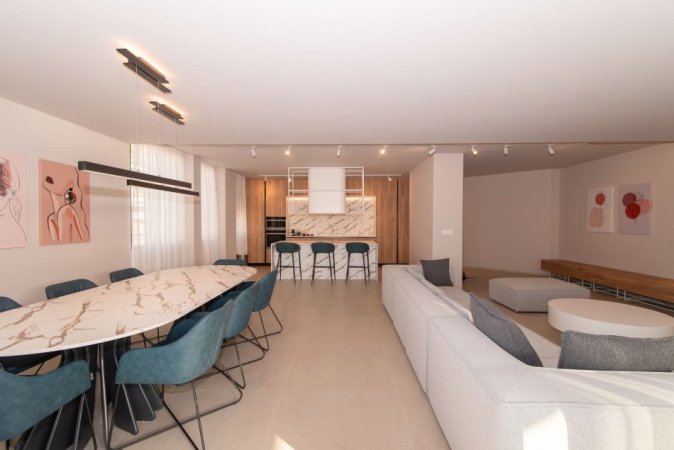 Apartament ne shitje!