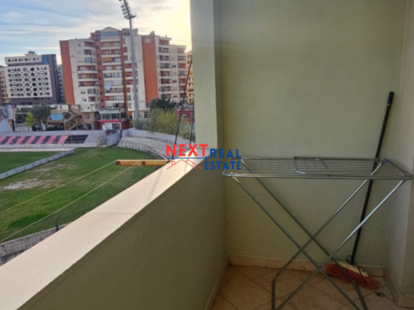 NE SHITJE APARTAMENT 2+1 TEK STADIUMI “FLAMURTARI” NE VLORE