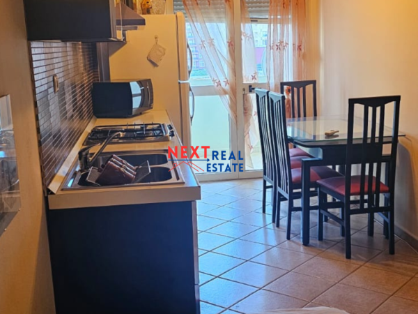 NE SHITJE APARTAMENT 2+1 TEK STADIUMI “FLAMURTARI” NE VLORE