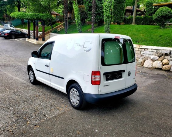 VW CADDY FRIGORIFER AUTOMAT 2013 ZVICRA