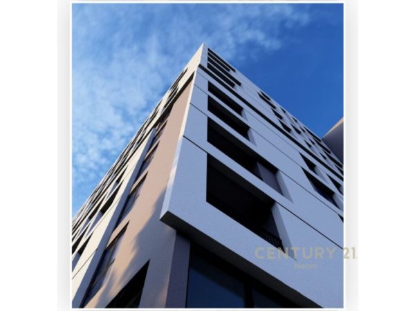 Shitet Apartament 2+1 Porcelan ( Prane Klanit).