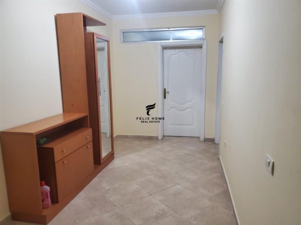 APARTAMENT ME QERA 1+1 BRRYLI 600 EURO