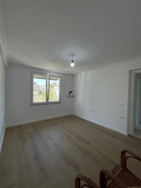 SHITET APARTAMENT 2+1 VASIL SHANTO 170.000 EURO