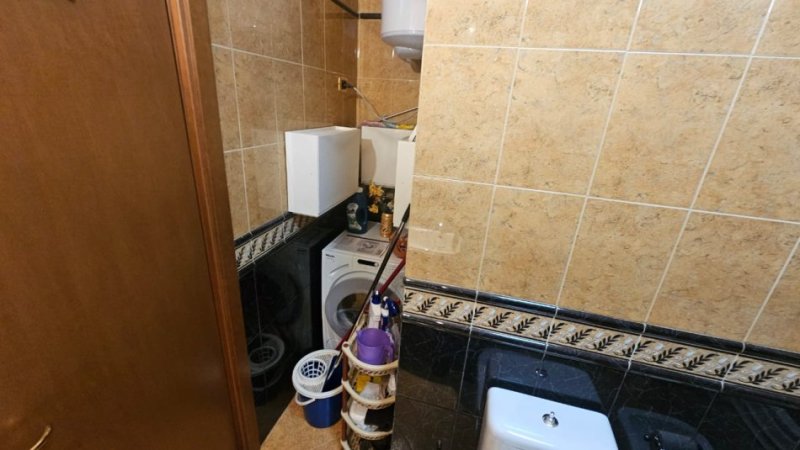 Qira, Apartament 2+1 , Myslym Shyri,Tirane