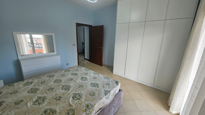 Qira, Apartament 2+1, Kati 2 ,i nje Vile 3 kateshe,Sauk,Tirane