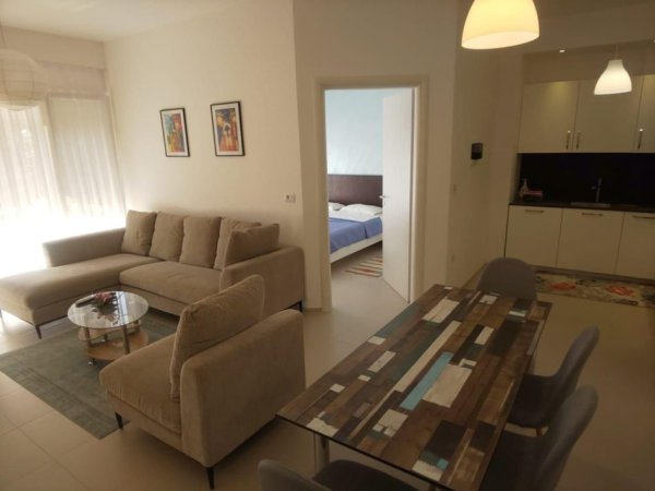 Shitet, Apartament 2+1, Gjiri Lalzit-Lura 3 ,Durrës