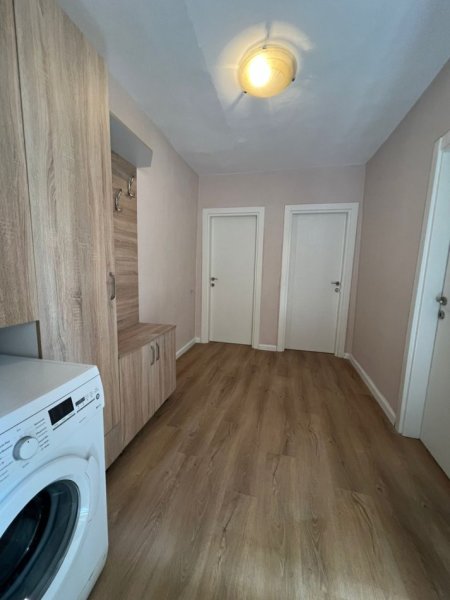 Shitet, Apartament 2+1, në Porcelan, mbrapa UET, Tiranë.