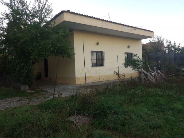 🏠Shitet shtepi private me certifikat pronesie tek Kodra e Priftit