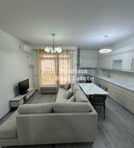 Qera Apartament 2+1+2+Garazhd, Liqeni Artificial, 650 Euro/Muaj