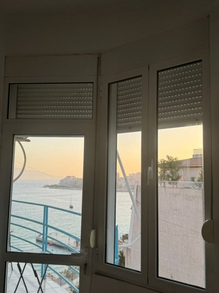 Shitet Apartament Luksoz ne Sarande