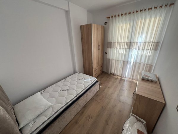 Apartament 3+1 me Qera ne Astir