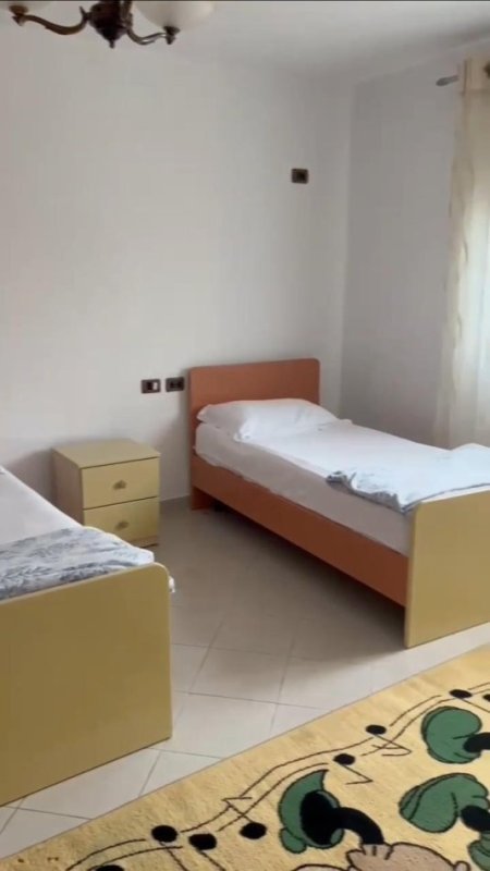 Apartament 2+1+2 me qera - Sauk i Vjeter