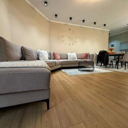 Apartament ne shitje!