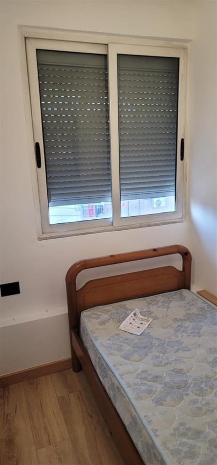 Jepet Me Qera Apartament 2+1 Prane Rruges se Dibres [ID PE0219]