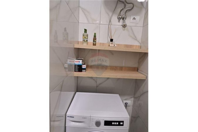 SHITET APARTAMENT 1+1 KOMPLEKSI MANGALEM!
 Tirane - Ali Demi, Albania