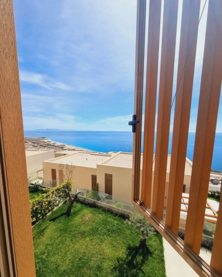 Green Coast apartament ne shitje!