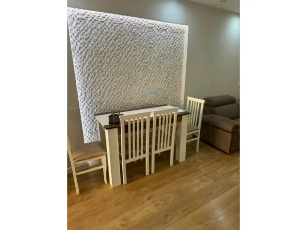 Apartament 2+1+Parkim, Kompleksi Fratari, Tiranë.