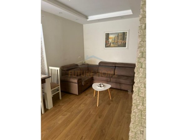 Apartament 2+1+Parkim, Kompleksi Fratari, Tiranë.